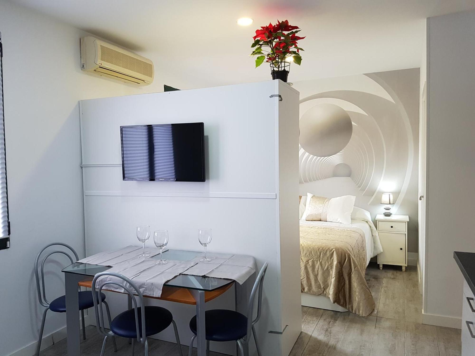 马德里Turisticos Cuenca 3公寓式酒店 外观 照片