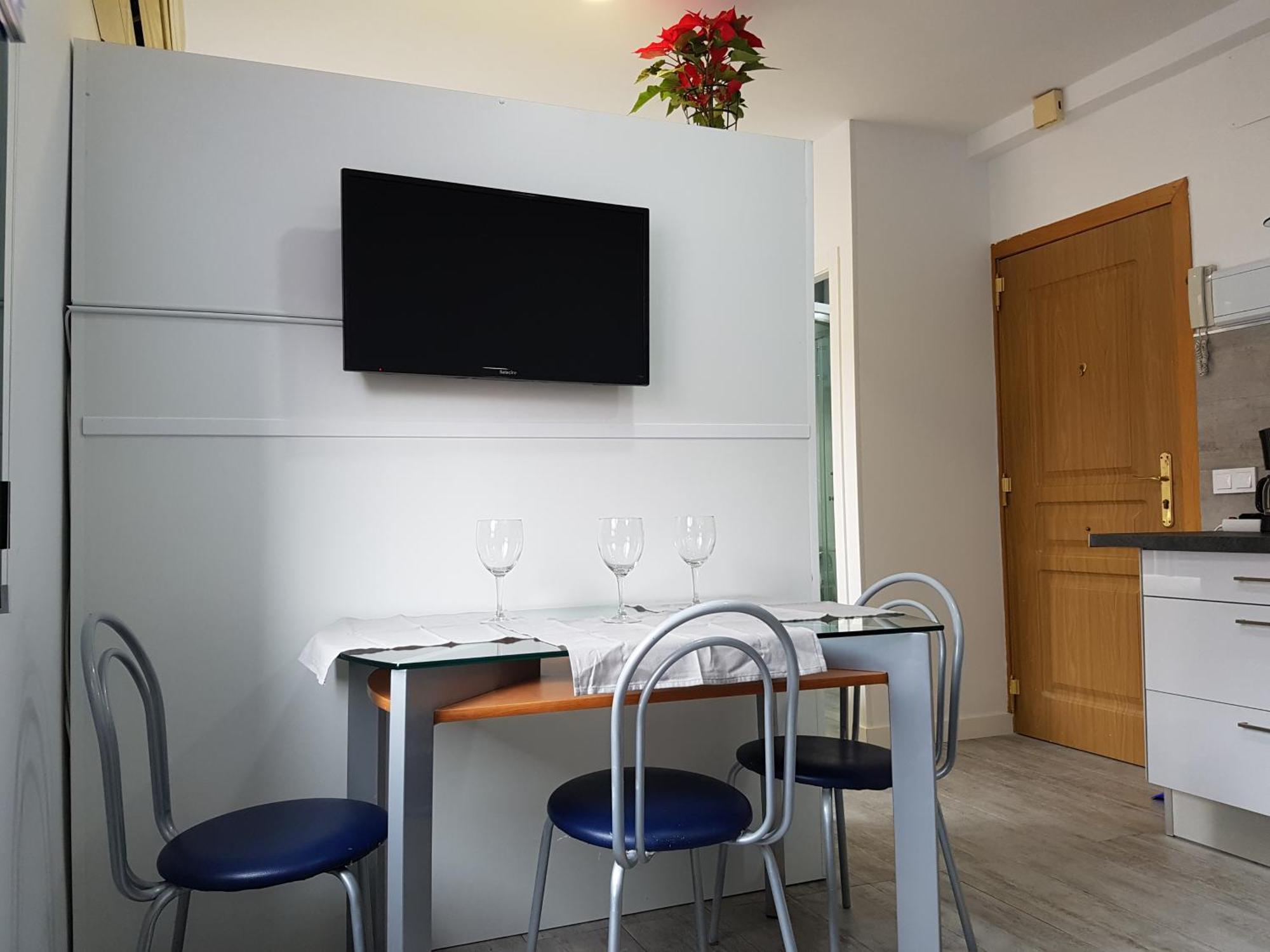 马德里Turisticos Cuenca 3公寓式酒店 外观 照片